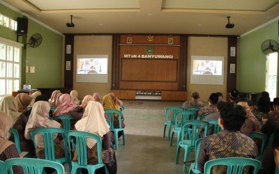 MTs Negeri 4 Banyuwangi Ikuti Pembinaan Bersama Kementerian Agama RI